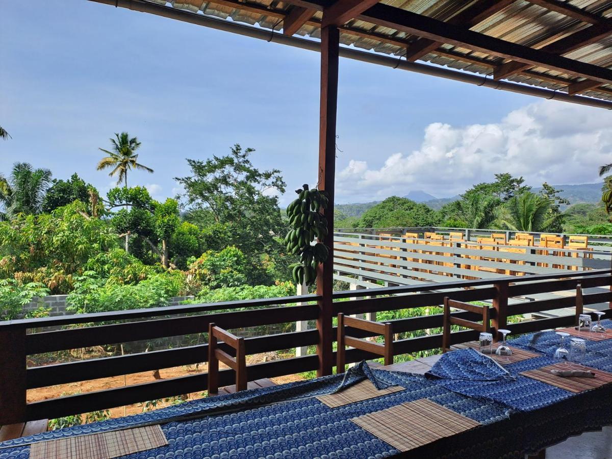 Casa Cantagalo - Guest House & Bar Restaurant Santana Bagian luar foto